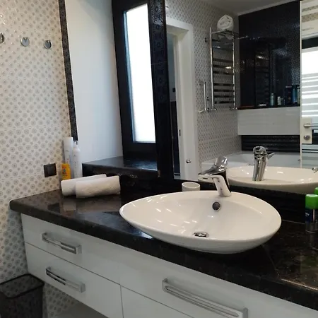 Zephyrus зефір Golubinoye