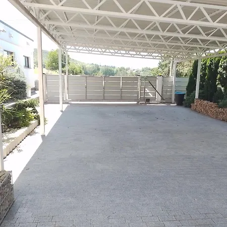 Gasthuis Zephyrus зефір 4*